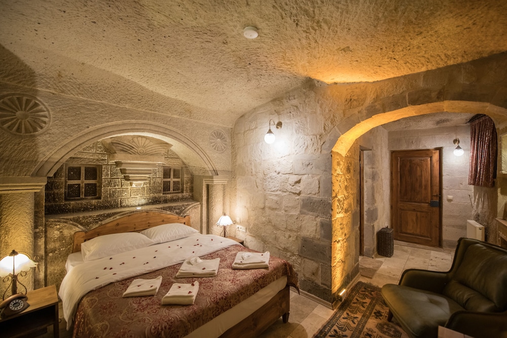 Standard Cave Room photo 1