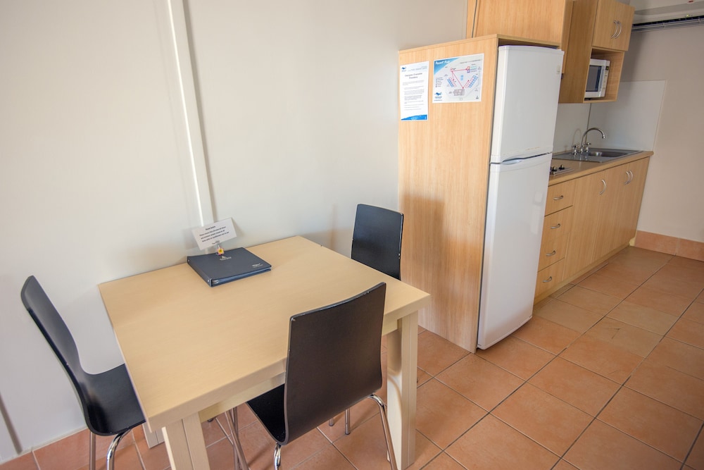 Castaway Studio Unit photo 3