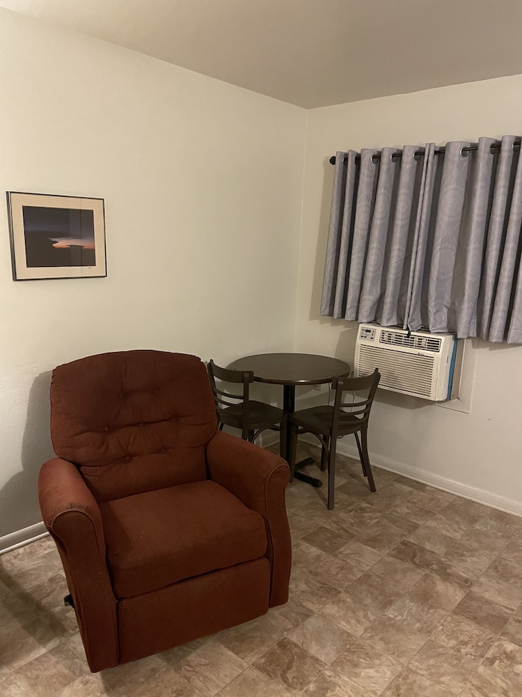 Economy Single Room photo 3