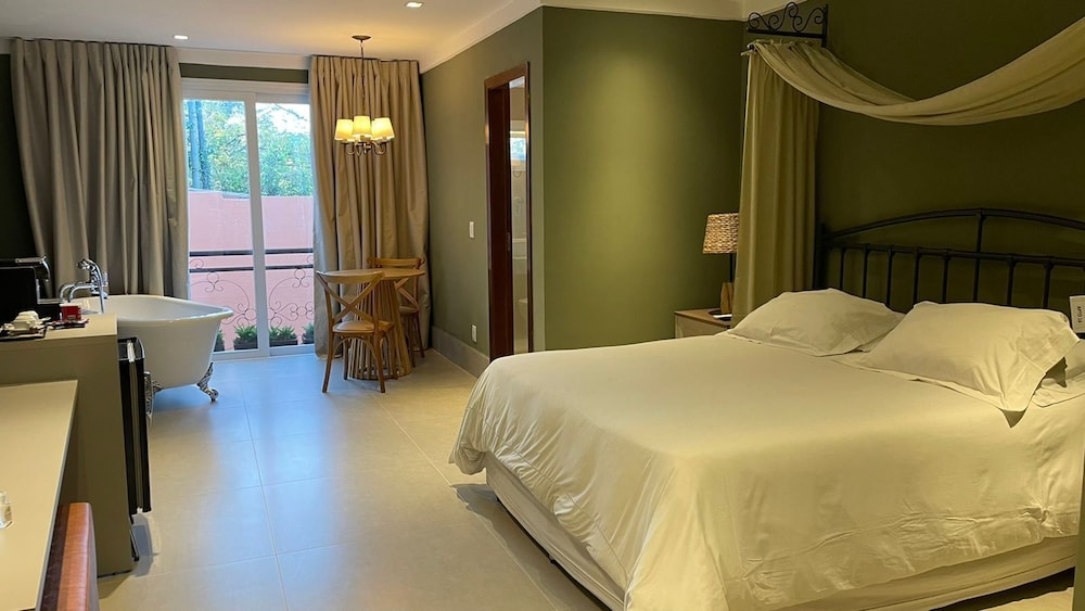 Elite Room, 1 Bedroom, Courtyard View photo 1