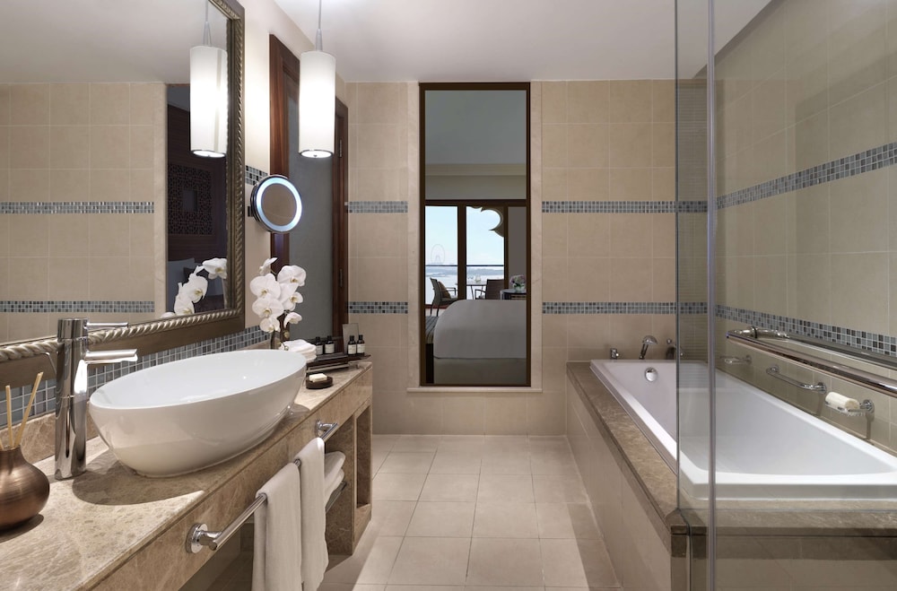 Fairmont Gold, Room, Multiple Beds, Balcony, Sea View