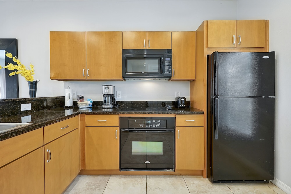 Standard Townhome, 3 Bedrooms, Hot Tub - Photo 9