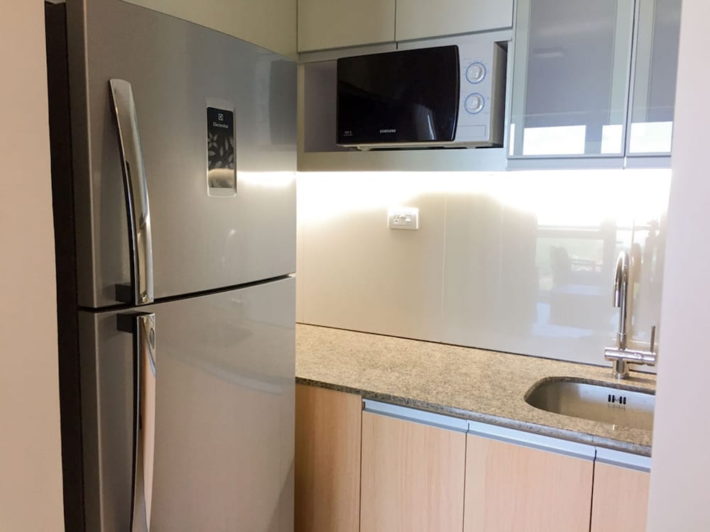 Condo, 2 Bedrooms, Sea View photo 2