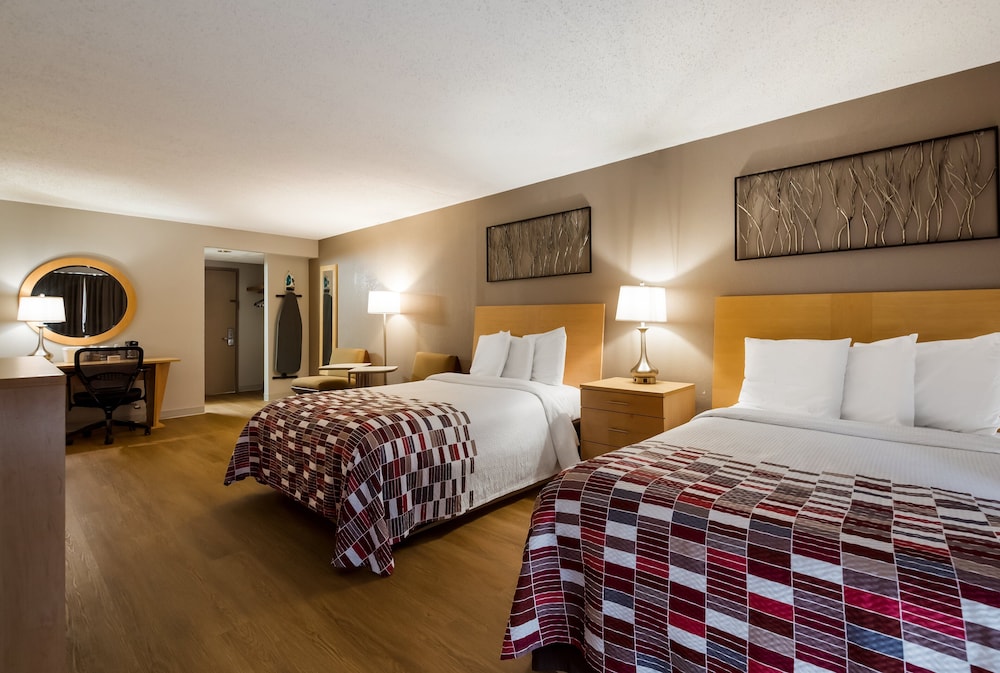 2 Full Beds Suite Non Smoking photo 3