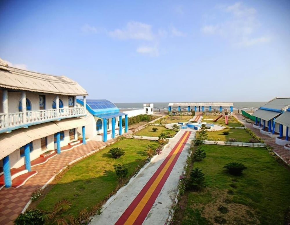 Comfort Quadruple Room, Balcony, Beach View