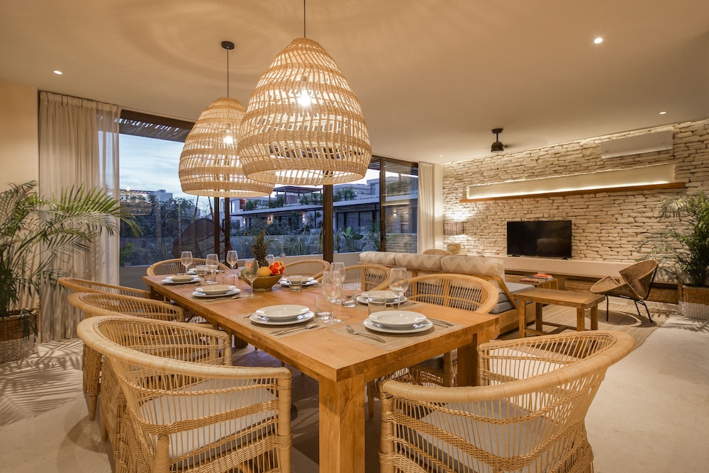 Premium Apartment, 2 Bedrooms, Private Pool, Garden View - Photo 9