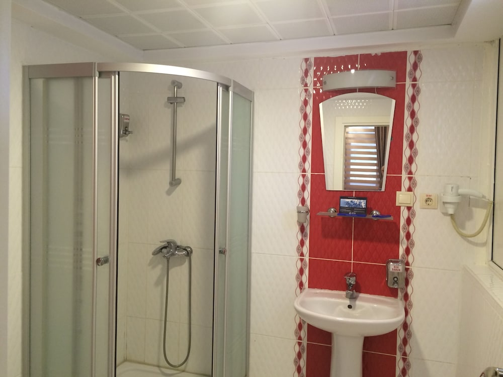 Deluxe Quadruple Room photo 2