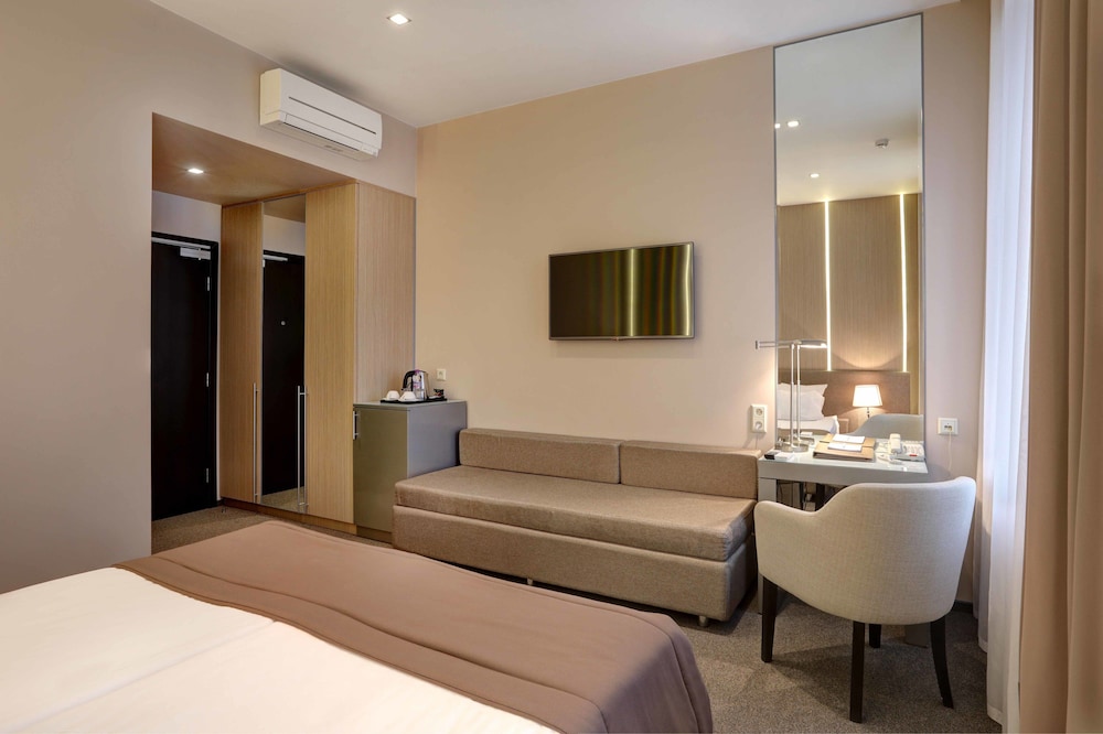 Superior Double Room photo 2
