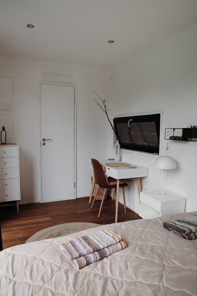 Comfort Cabin