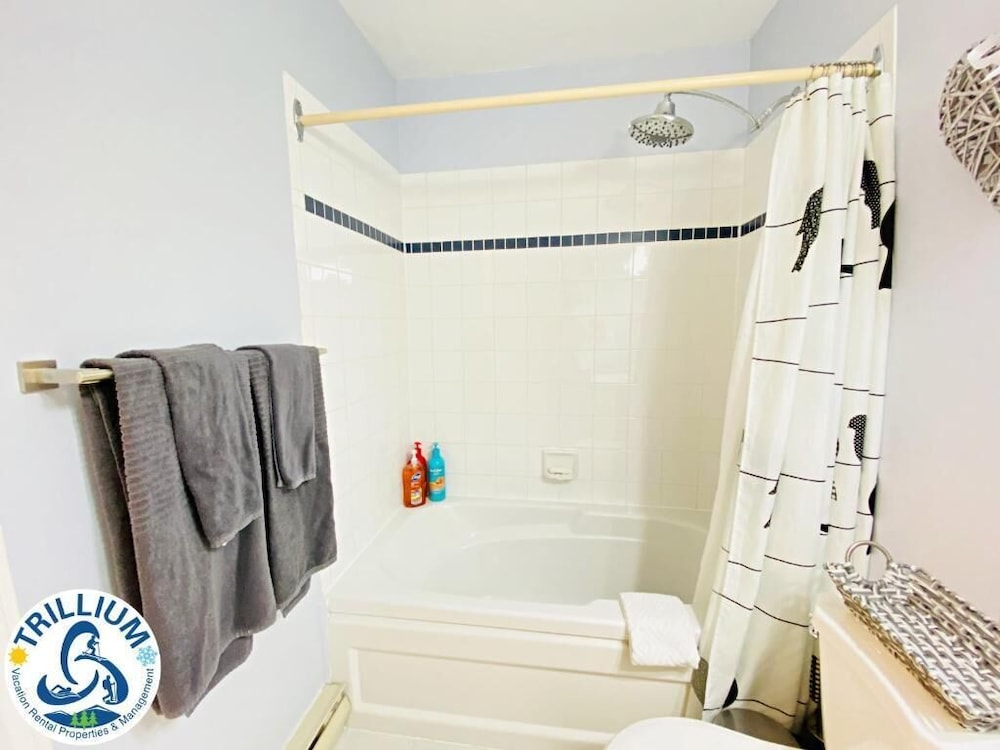 Standard Apartment, 2 Bedrooms, Balcony, Garden View photo 2