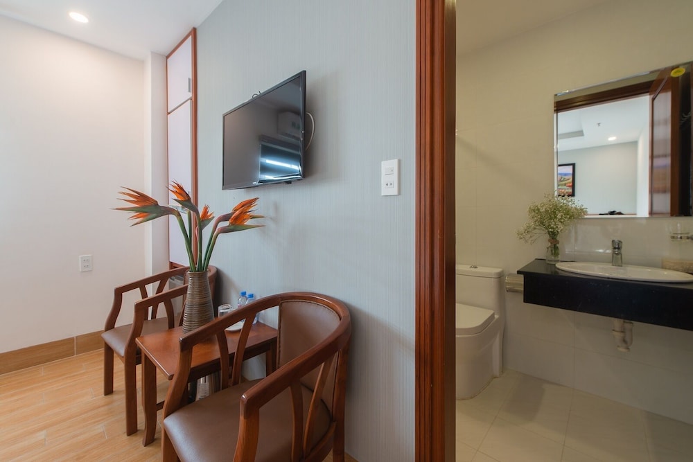Superior Double or Twin Room - Photo 8