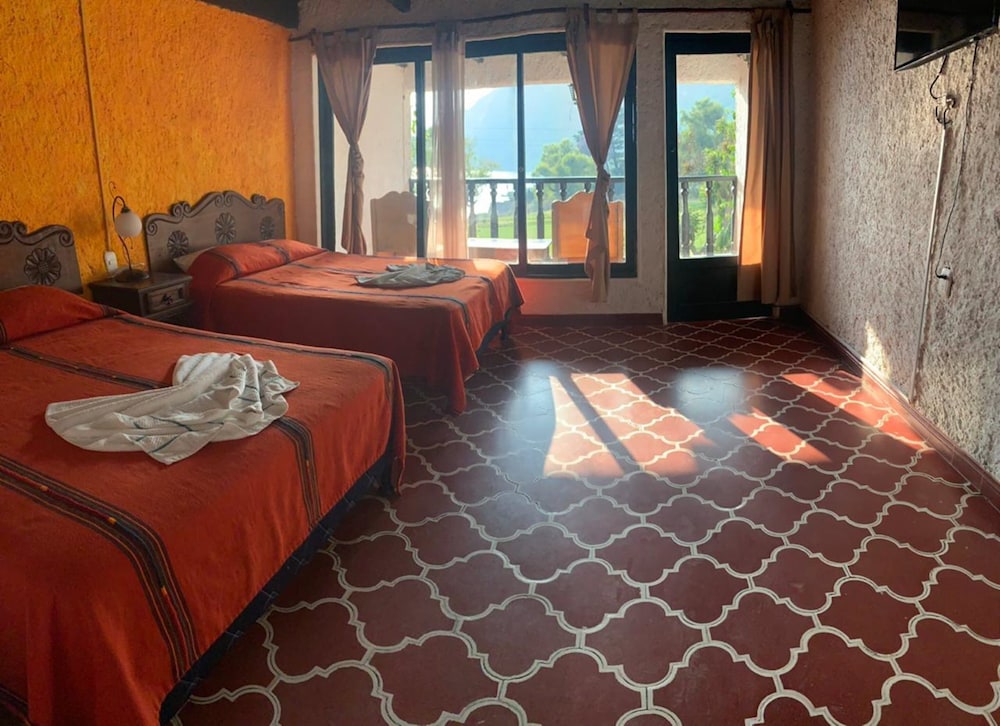 Double Room, 2 Double Beds, Lake View