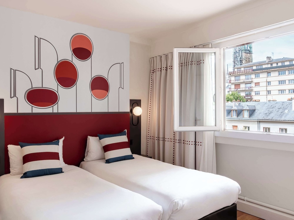 Standard Twin Room, 2 Twin Beds - Photo 3