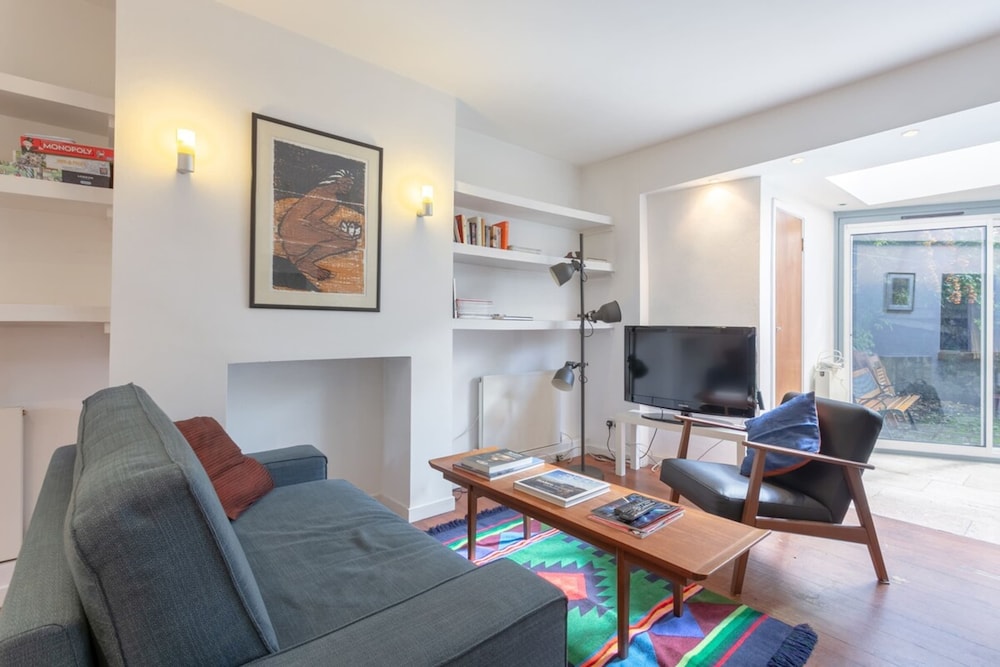 Apartment (1 Bedroom)