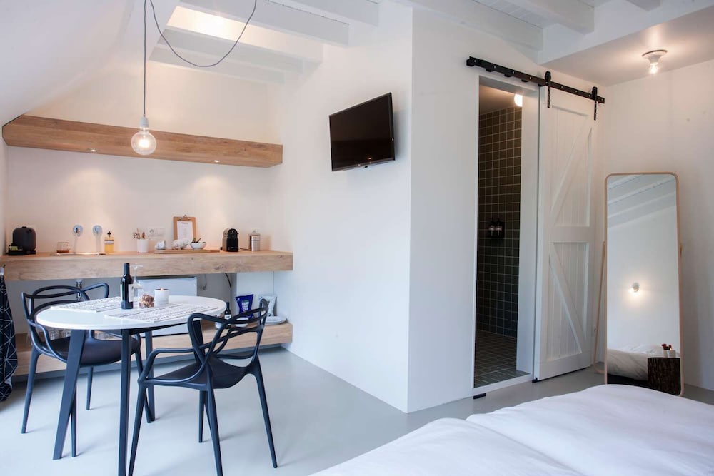 Double or Twin Room (Trije) photo 2