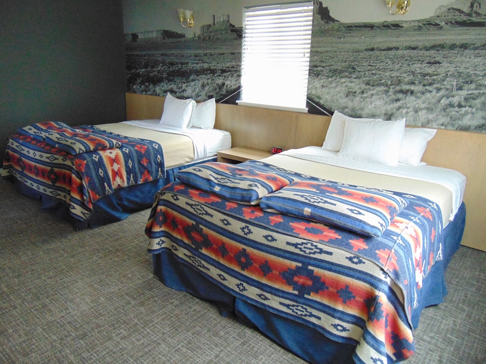 Cabin, 2 Queen Beds (Cowboy) - Photo 5