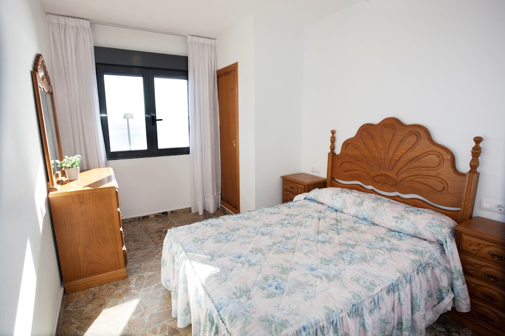 Apartamento familiar, 3 habitaciones, vista al mar