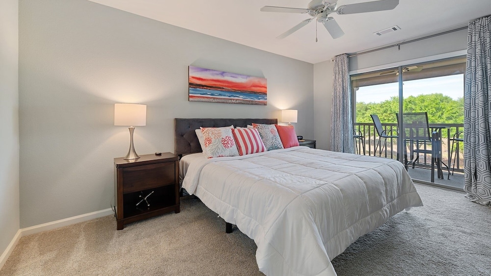 Condo, 3 Bedrooms photo 1
