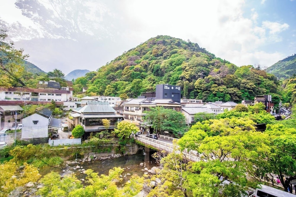 Shusui-an River View Japanese-Western Style Room with Private Open-Air Bath - Onsen photo 2