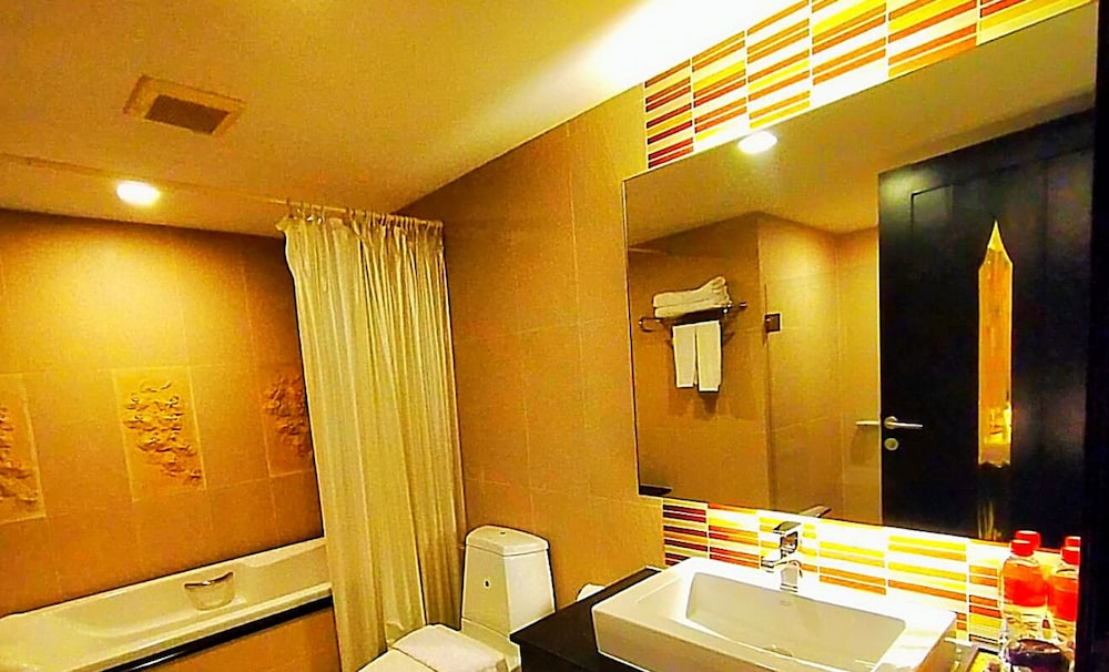 Executive Suite, 1 Bedroom photo 2