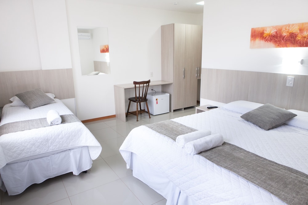 Deluxe Triple Room photo 1