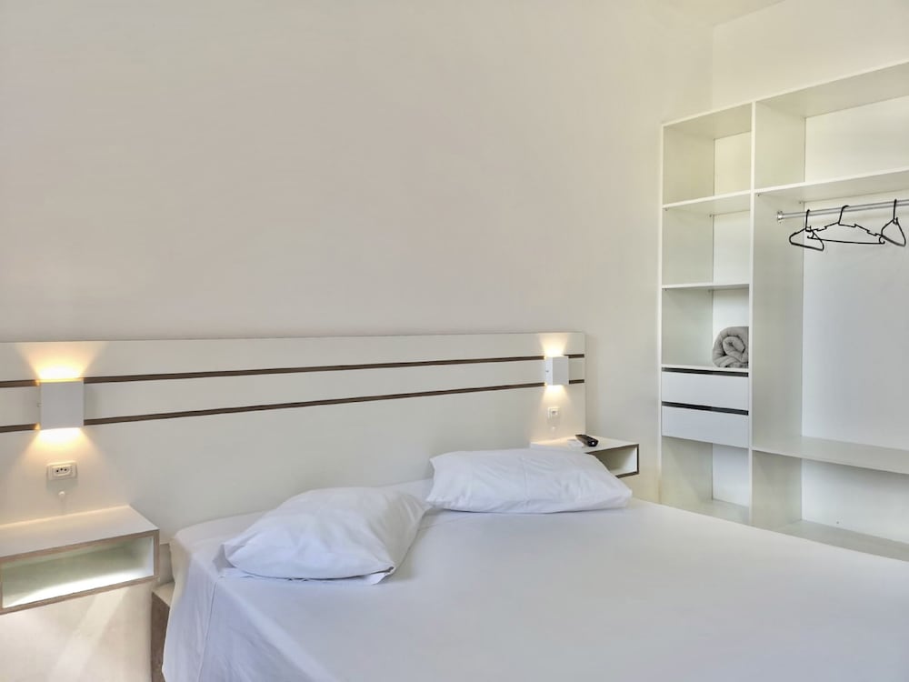 Standard Apartment - Photo 8