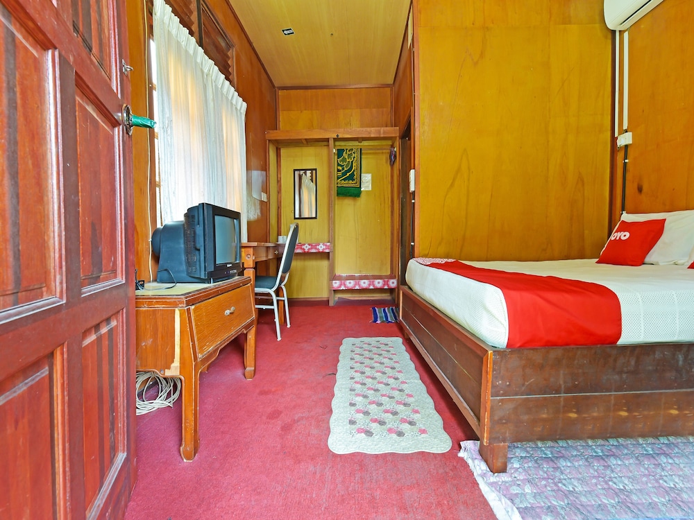 Deluxe Double Room, 1 Queen Bed photo 1