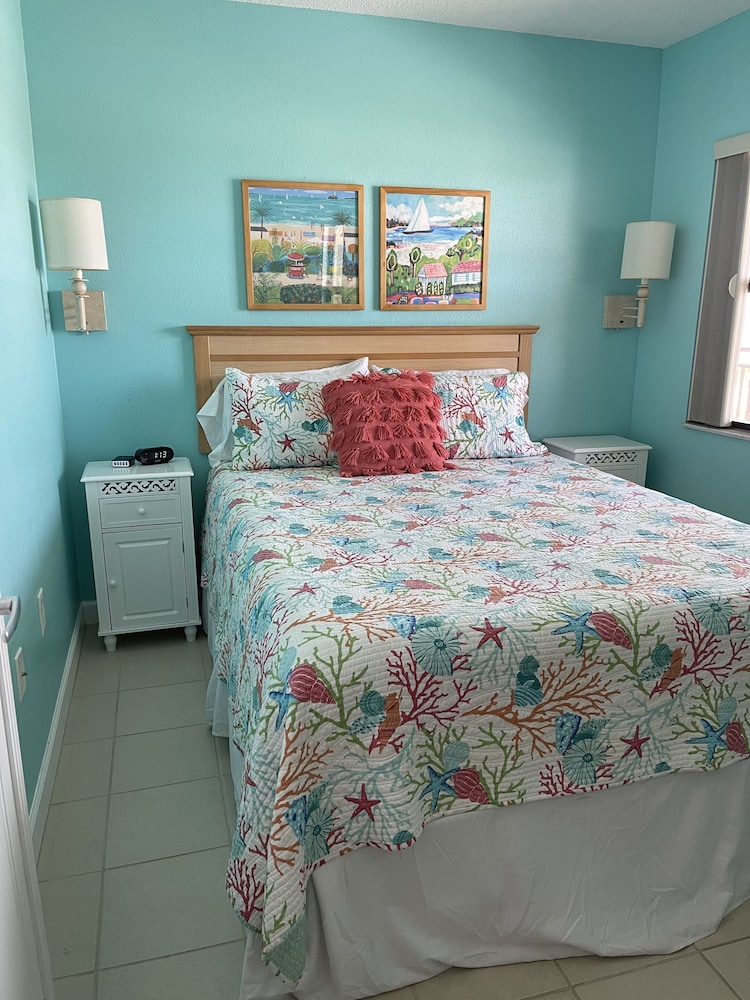 Gulf View Condo 506 photo 3