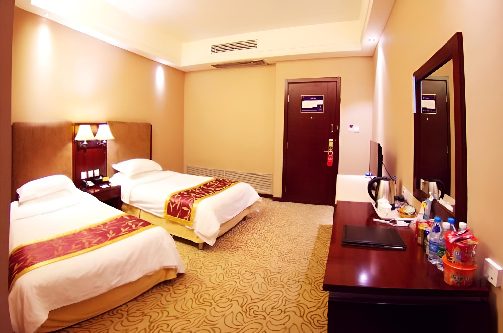 Economy Twin Room photo 2