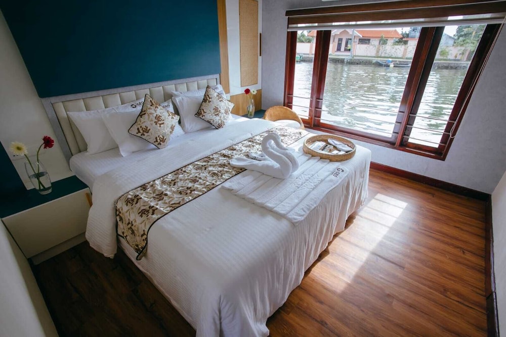 Luxury Double Room photo 1