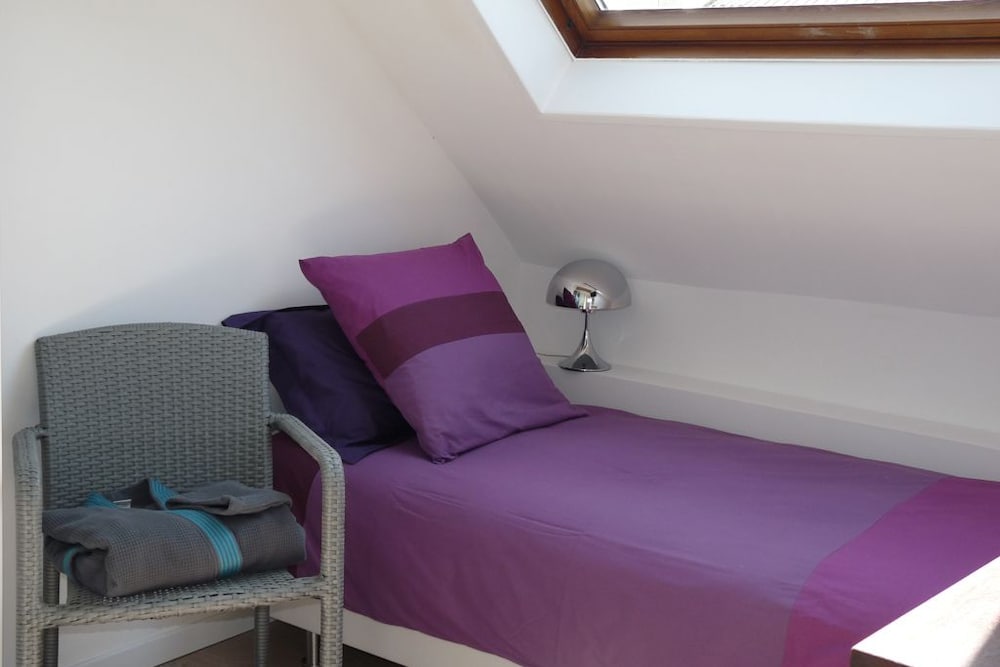 Single Room photo 1