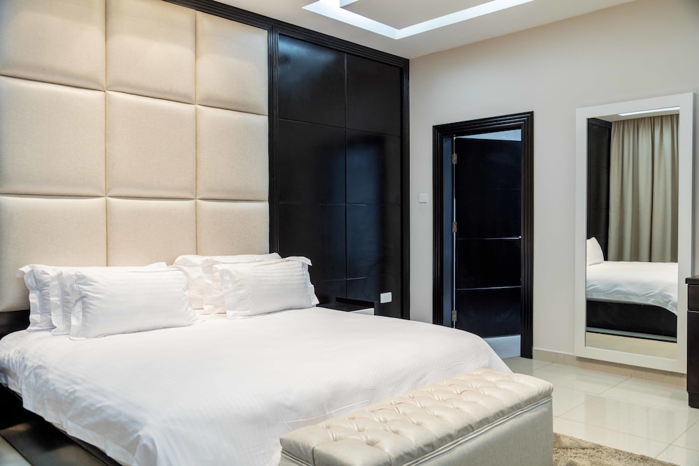 Executive Room