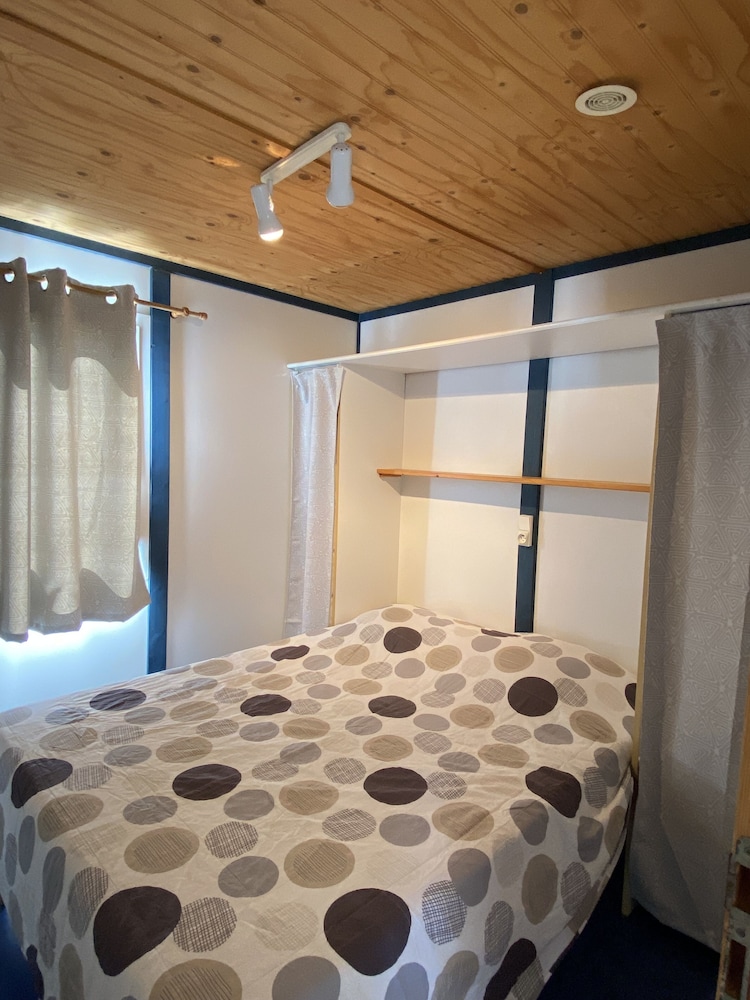 Classic Chalet, 2 Bedrooms photo 1