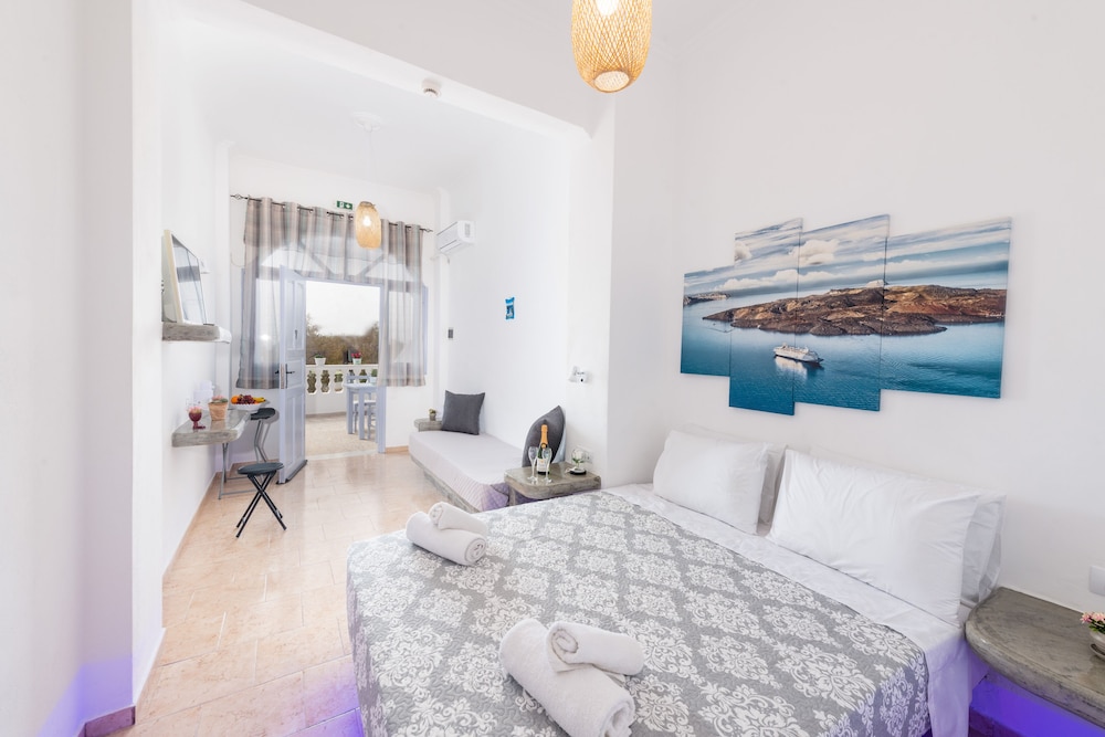 Luxury Triple Room