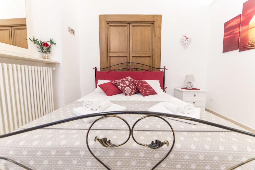 Comfort Triple Room, Ensuite, City View photo 2