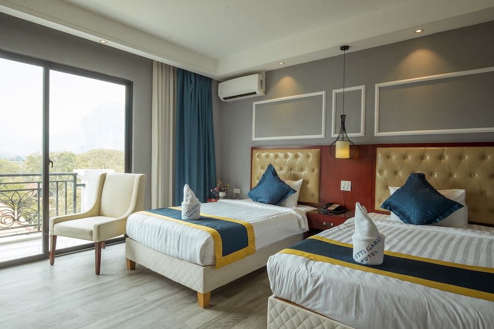 Deluxe Triple Room photo 2
