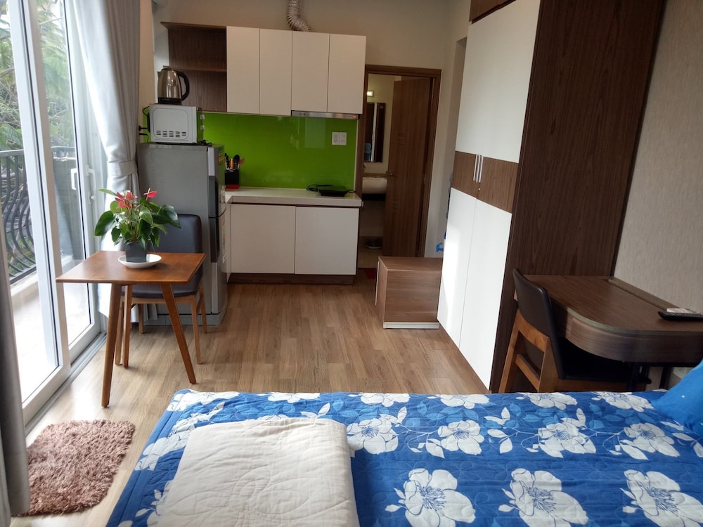 Basic Apartment