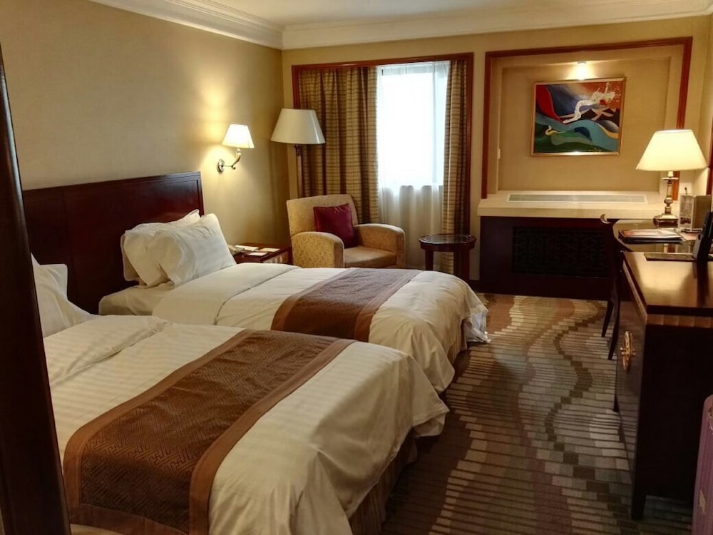 Business Twin Bed Room - Photo 2