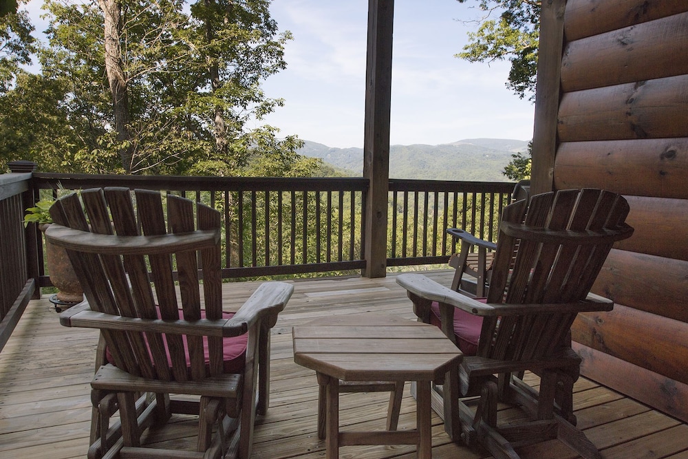 Lazy Bear Lodge, Bild 2