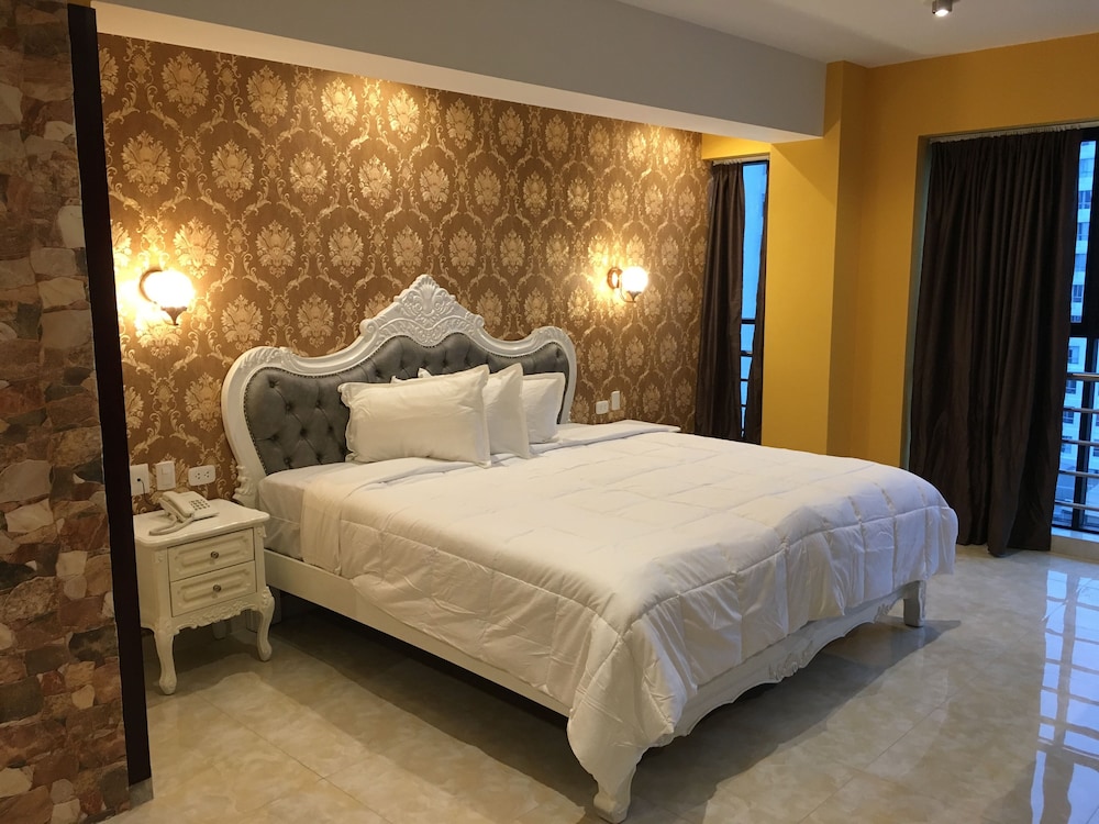 Premium Studio Suite