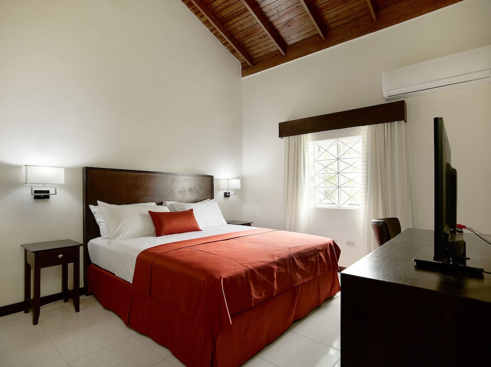Single Room, Accessible, Private Bathroom