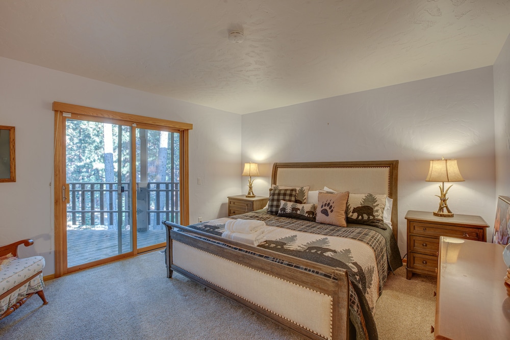House (5 Bedrooms) photo 1