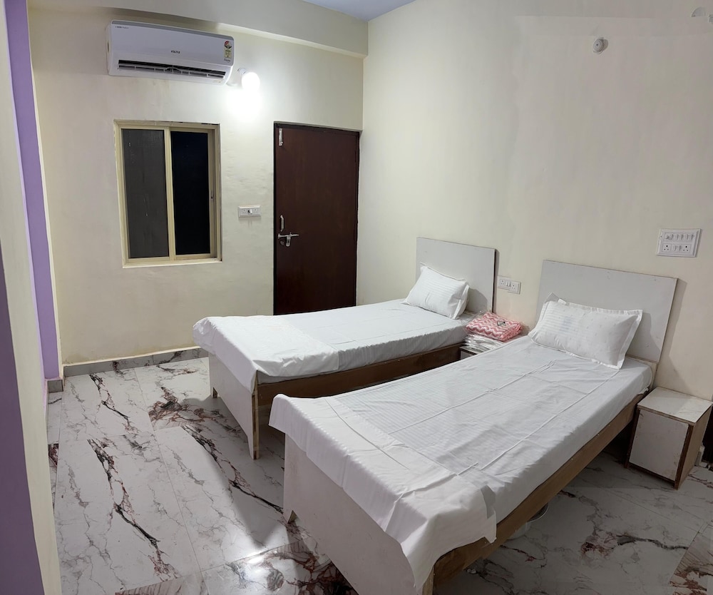 Comfort Double or Twin Room, Balcony photo 1