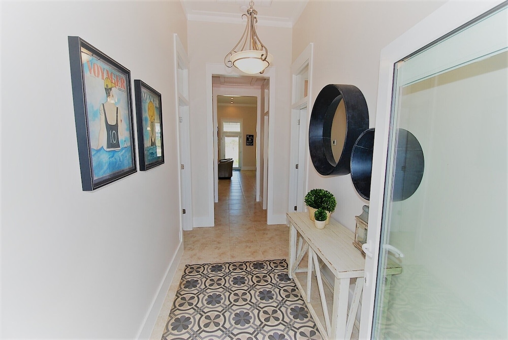 House, 2 Bedrooms
