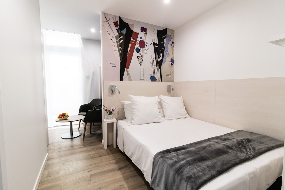 City Apartment, 1 Bedroom, Courtyard View photo 1