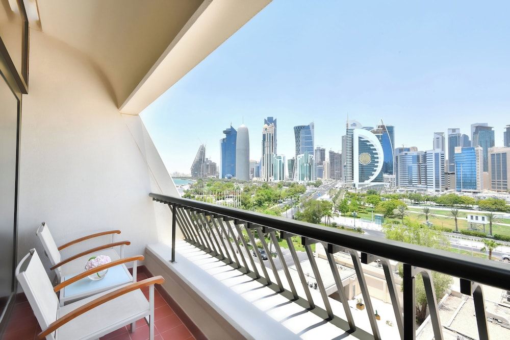 Deluxe Room, 2 Twin Beds, Balcony (View) - Photo 6