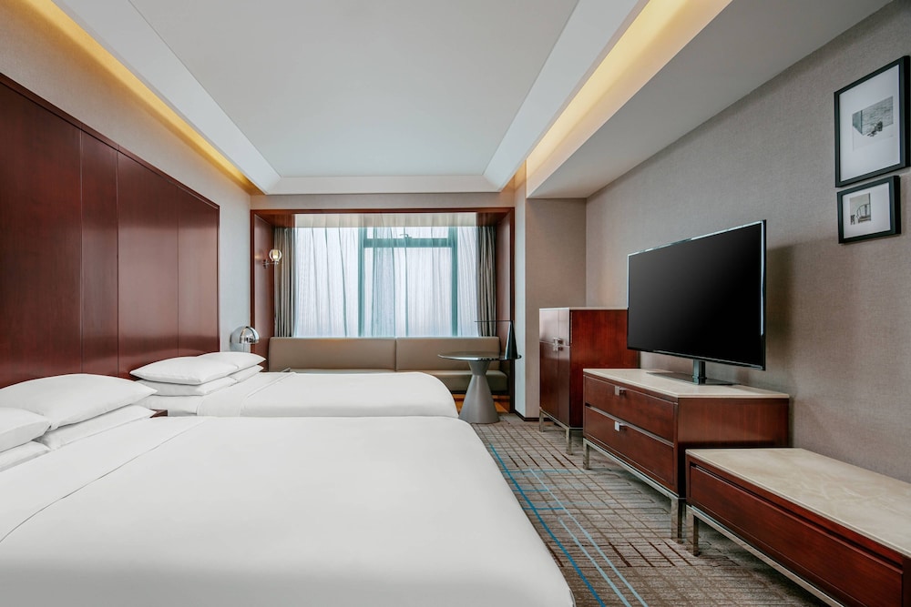 Club Room, 2 Double Beds (View)