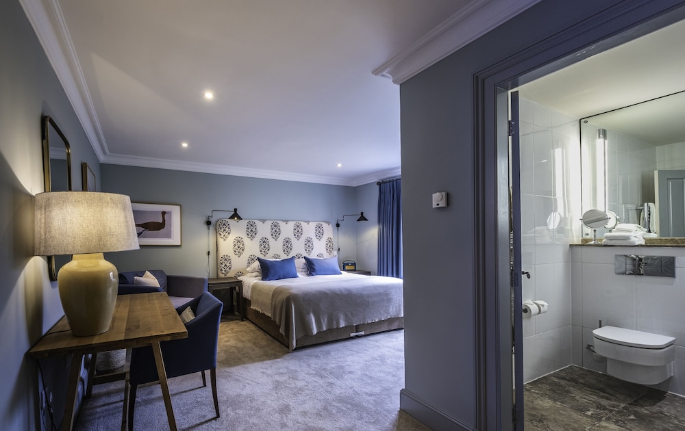 Superior Double or Twin Room - Photo 1