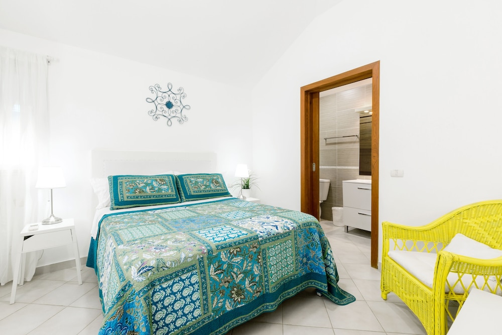 Deluxe Suite, 1 Bedroom, Garden View, Executive Level