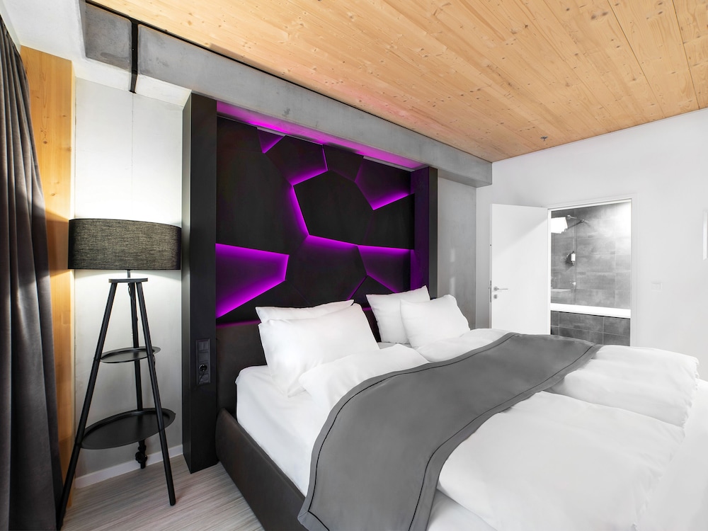 Comfort Double Room, City View